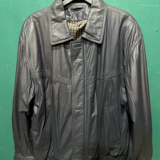 A-2 레더자켓 105사이즈