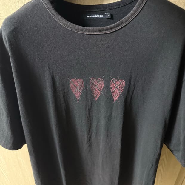 [3]해칭룸 VTG 카툰 하트 티 워시드 블랙