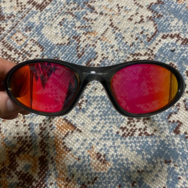 오클리 미뉴트 1.0 (클리어)