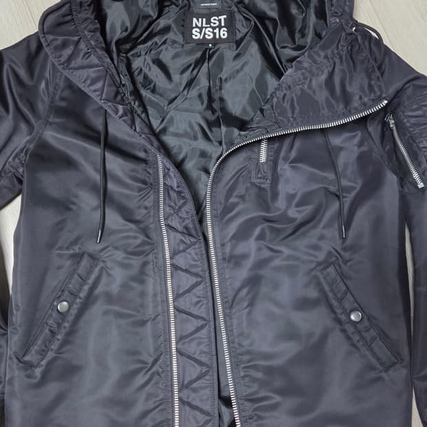 NLST 후드 항공 점퍼 S사이즈