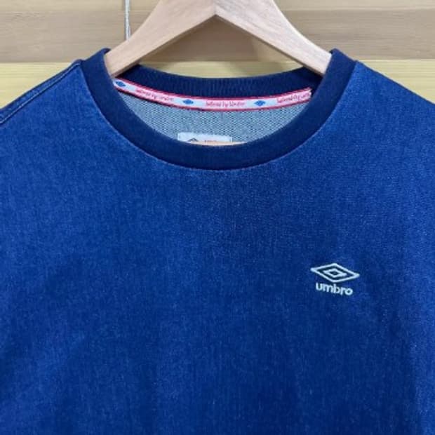 엄브로 남성 데님컬러맨투맨티셔츠 100