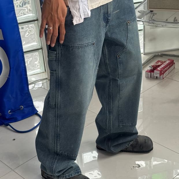 STRAIGHT WIDE DENIM 스트레이트 와이드 더블 니 데님