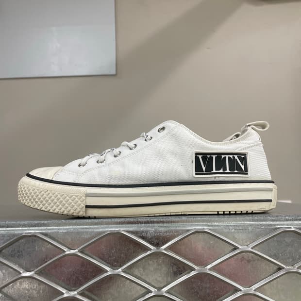발렌티노 지지스 패브릭 스니커즈 41 (gr-4825)