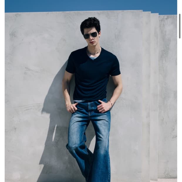 헬렛 레이어드 브이넥 네이비 L 구합니다