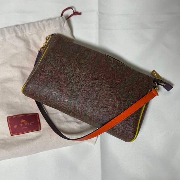 에트로 페이즐리 숄더백