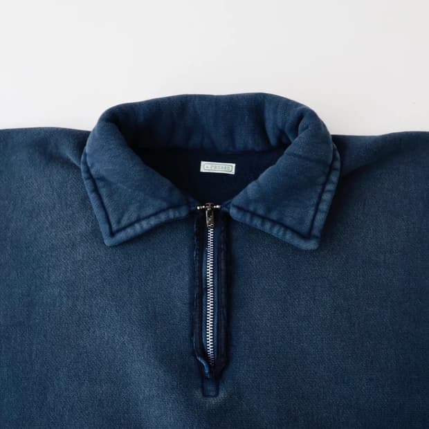 아프레쎄 빈티지 하프집 스웻셔츠 블루
