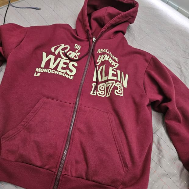 버건디 후드집업 판매합니다