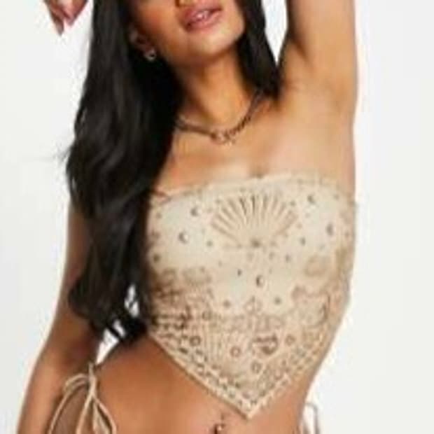 아소스 튜브탑 UK6