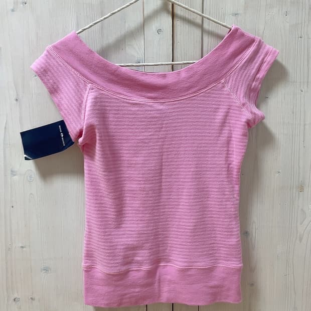 브랜디멜빌 핑크 스트라이프 보트넥 오프숄더 티셔츠 반팔