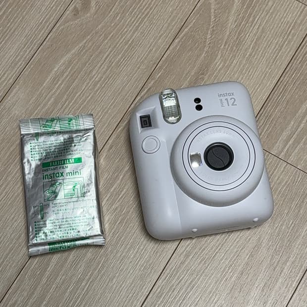 인스탁스 미니 12
