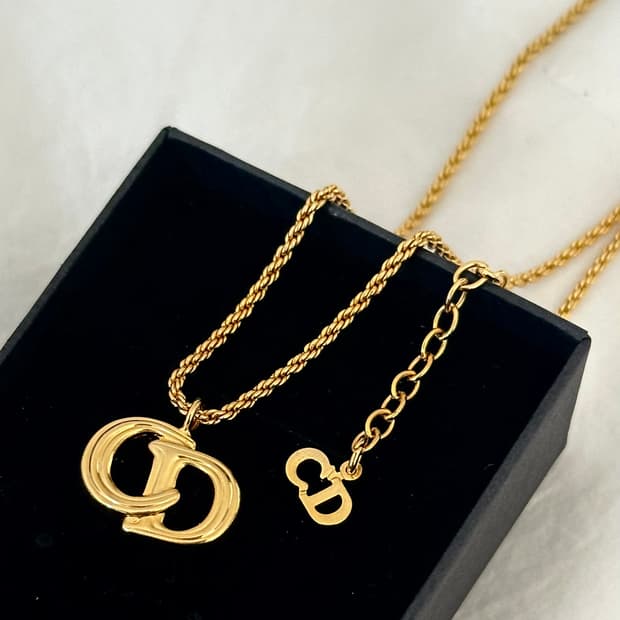 디올 Dior 정품 빈티지 목걸이 (예리착용)