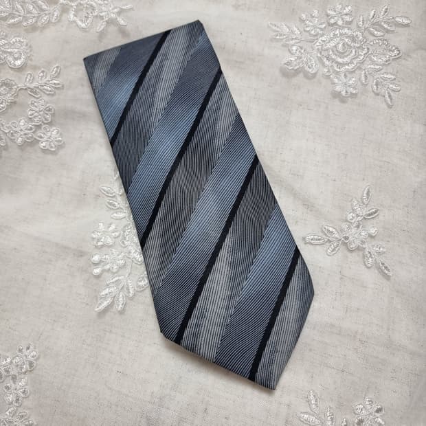 랑방 파리 넥타이 실크 100 (드라이완료)