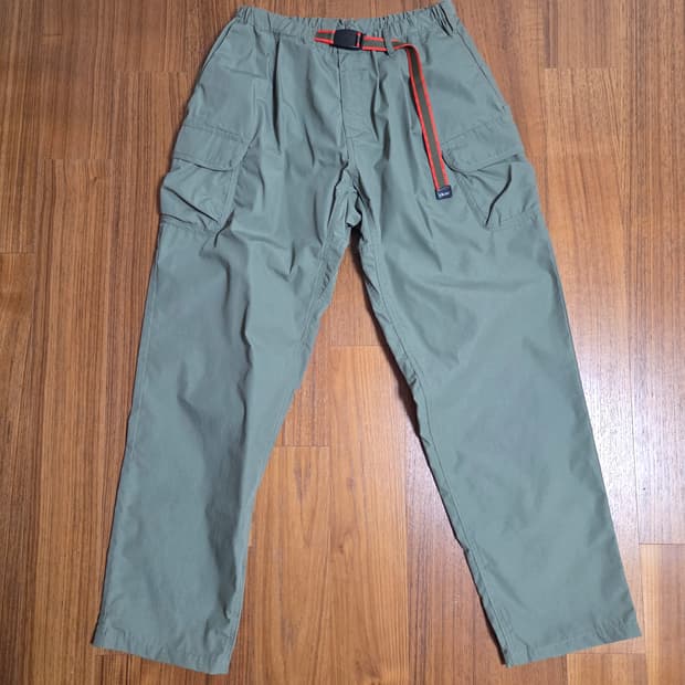 그라미치 F/CE 콜라보 테크 팬츠