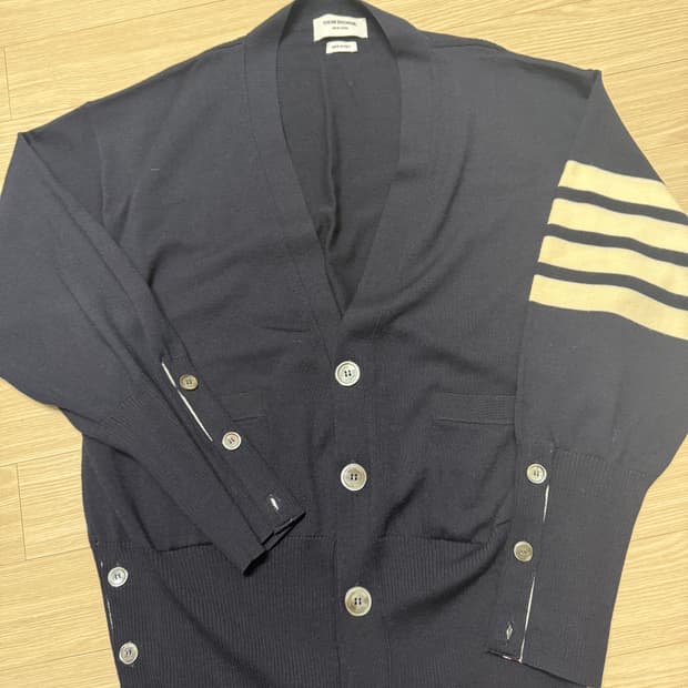 톰브라운 오버핏 가디건 1사이즈