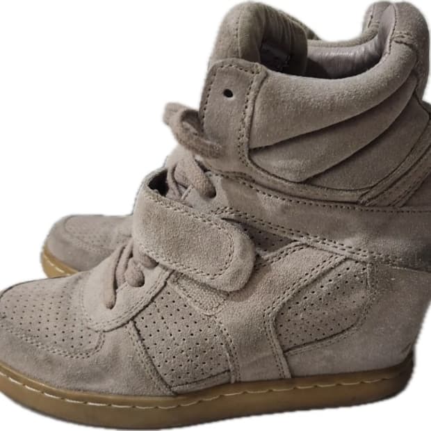 아쉬 스웨이드 웨지 스니커즈 하이탑