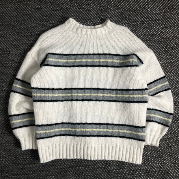 빈티지 단가라 디테일 박시핏 스웨터o 3137