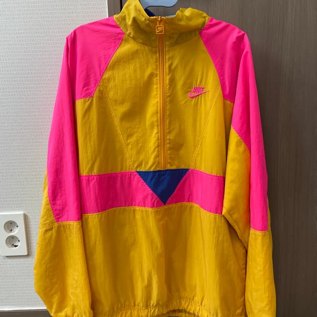 우체국택포) 나이키 베이퍼웨이브 아노락