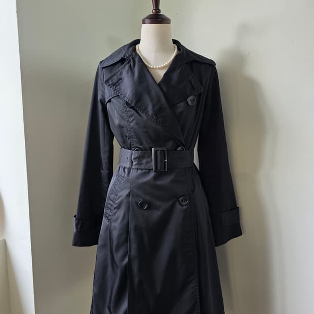 VICKY 블랙 트렌치코트