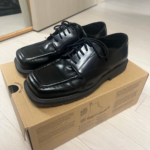 닥터마틴 더로우 260