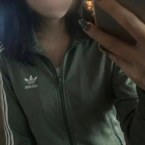 🍵말차색 아디다스 져지 팔아요🍵
