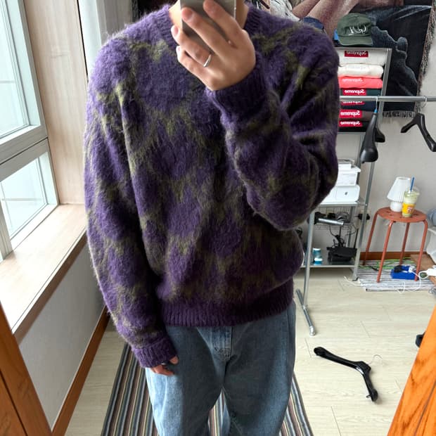 남이서팔 모헤어 니트