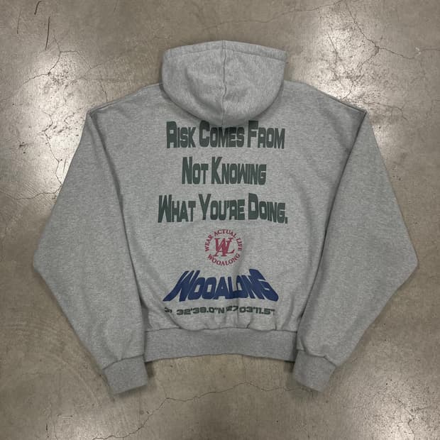 우알롱 그레이 컬러 빅로고 후드티