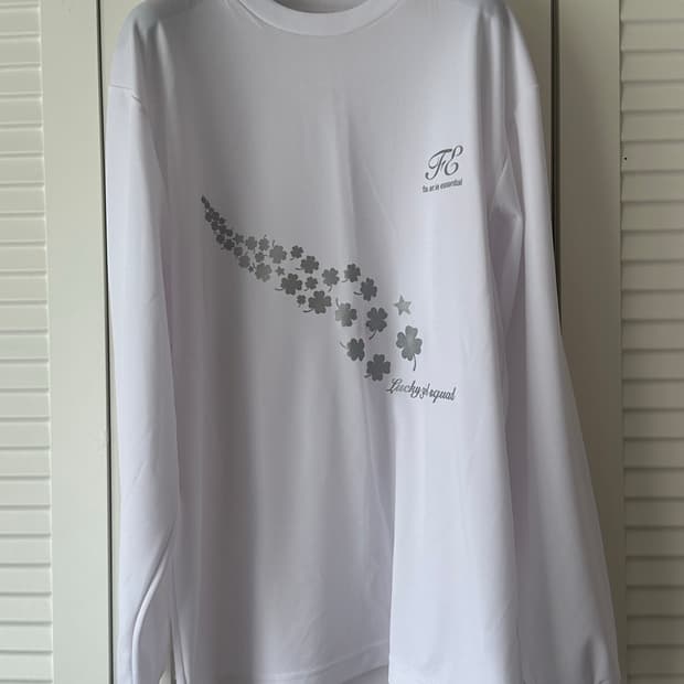 샵페어리 럭키 롱슬리브 화이트