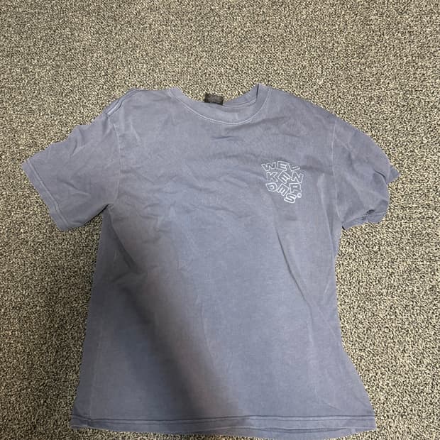 위캔더스 반팔티