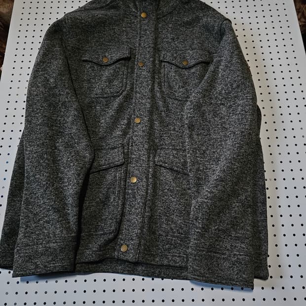 에디바우어 니트  자켓