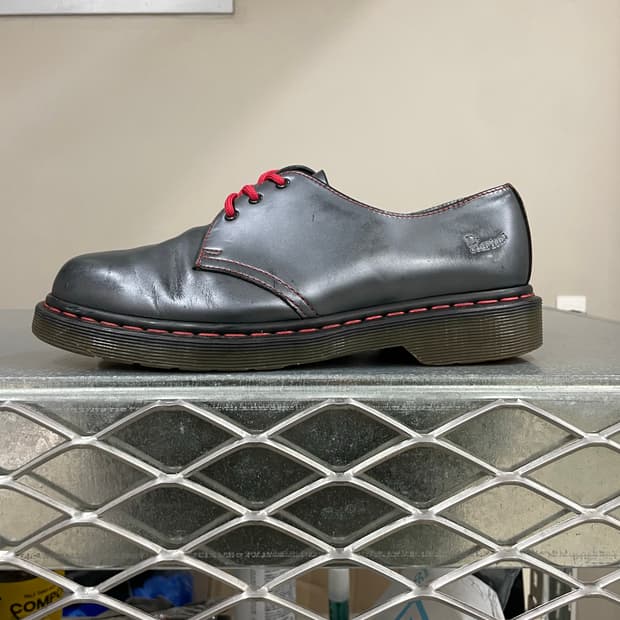 닥터마틴 1461 3홀 레드 스티치 uk7 (gr-4153)