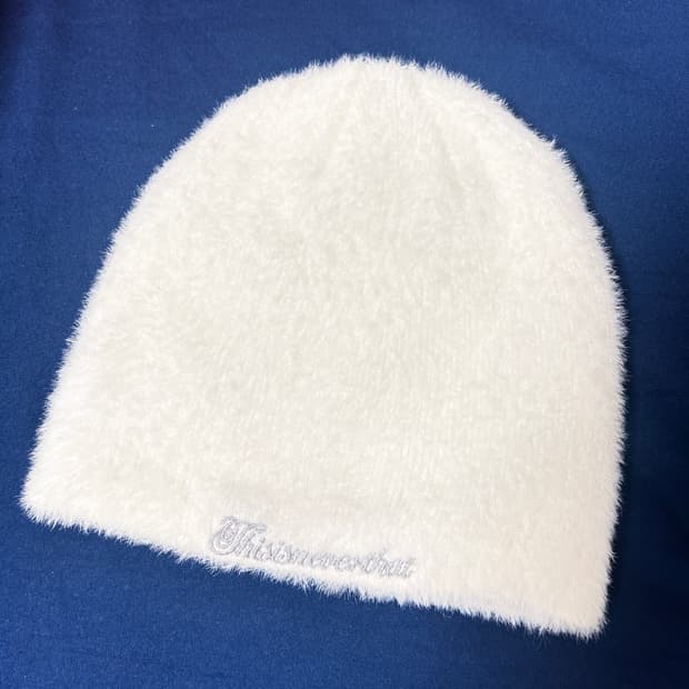 디스이즈네버댓 화이트 비니