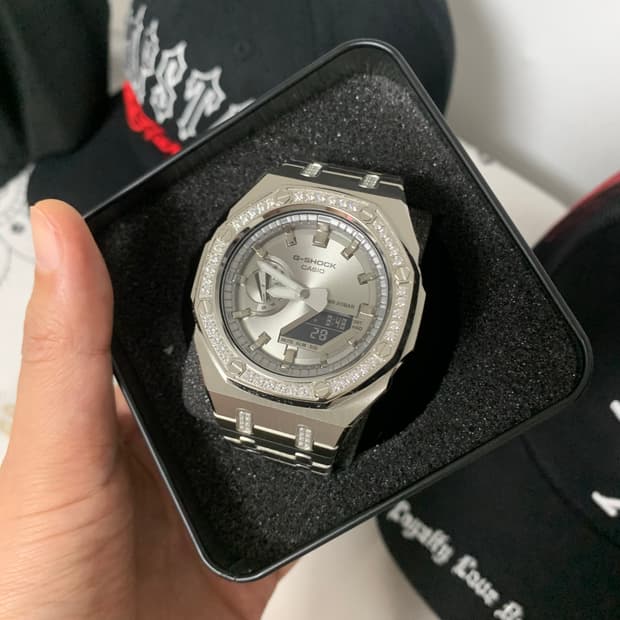 지샥 GA-2100 실버 지르코니아 파베 세팅 커스텀 시계