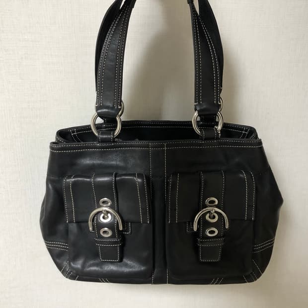 Coach black soho pocket shoulder bag