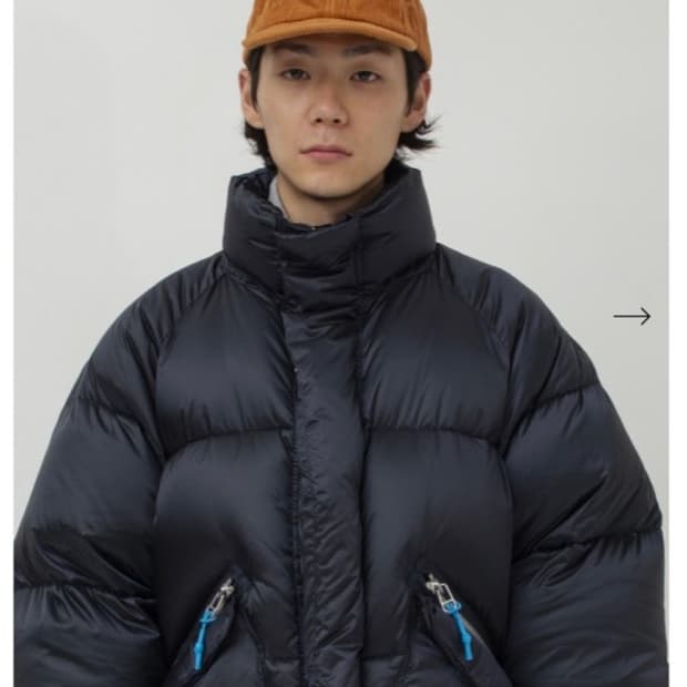 네임 NAME 네이비 다운패딩