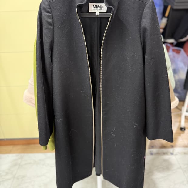 메종 마르지엘라 MM6 블랙 코트 S