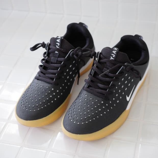 Nike Zoom Nyjah DV7896-001