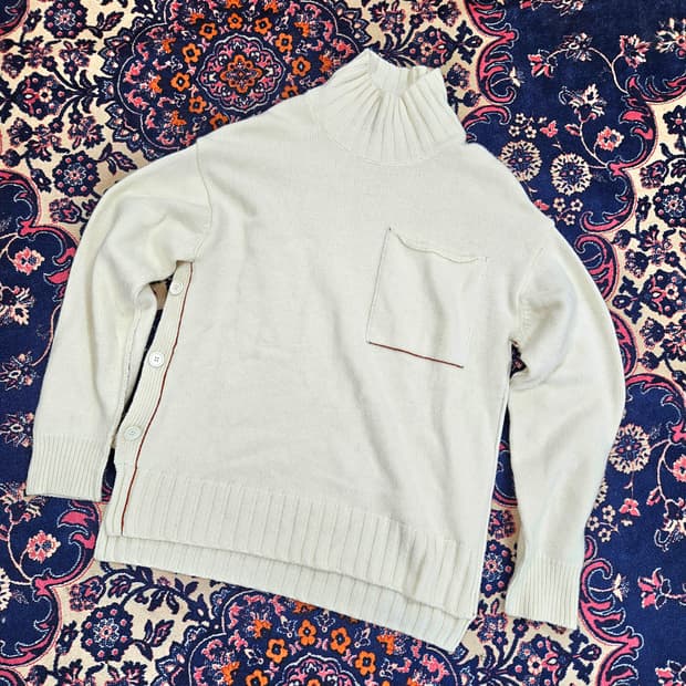 주카스페이스(ZucaSpace) 사이드 버튼 빅포켓 니트 46size