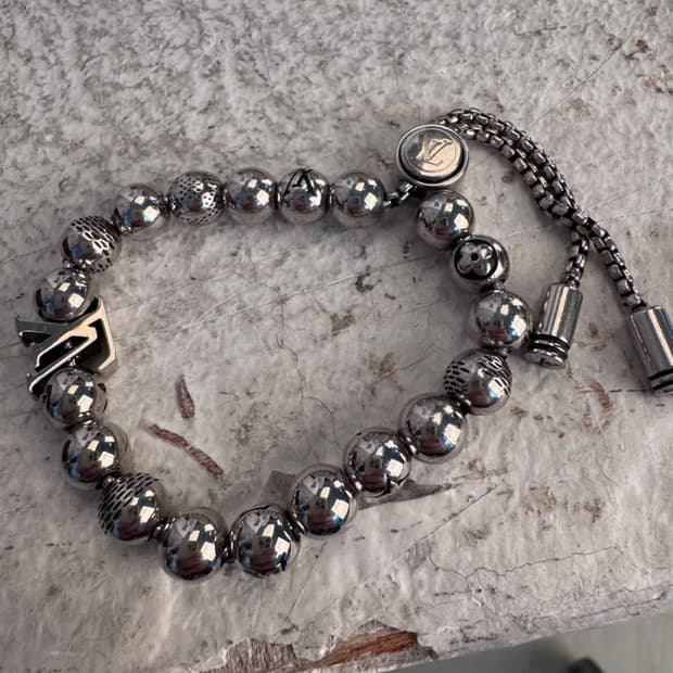 루이비통 팔찌 신강구매
