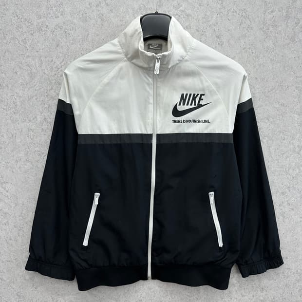 85 나이키 여자 루즈핏 바람막이 자켓