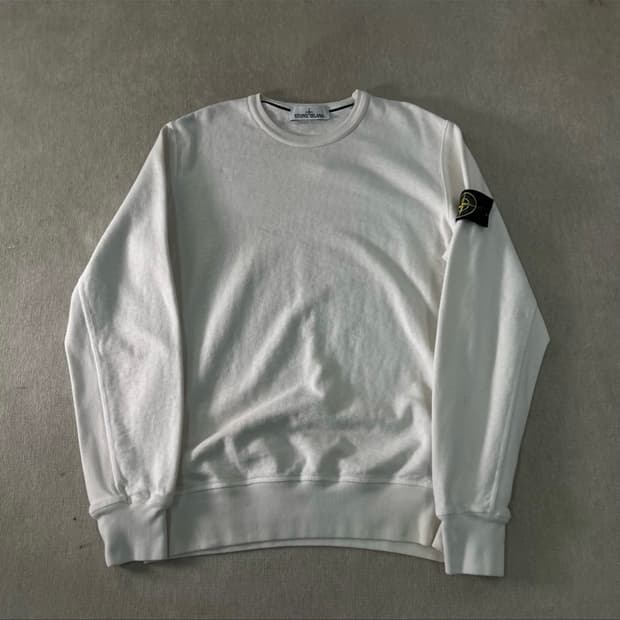 스톤아일랜드 맨투맨 화이트 