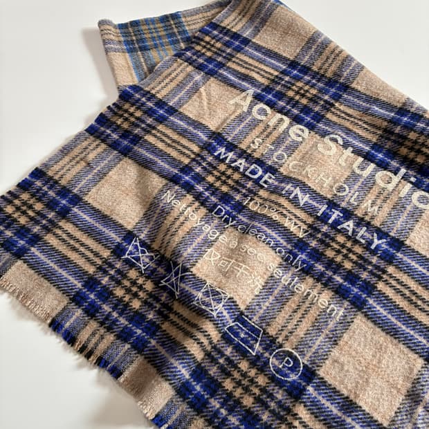 아크네 스튜디오 머플러