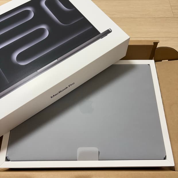 새상품) 맥북프로16 m4 24g 512ssd 스페이스블랙