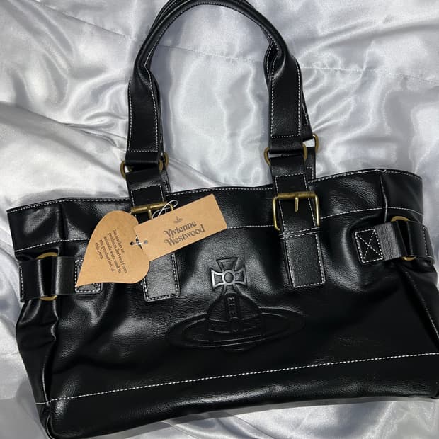 비비안웨스트우드 가방