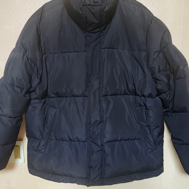 남성 빵빵한 캐렷 패딩점퍼xl신형 깨끗함