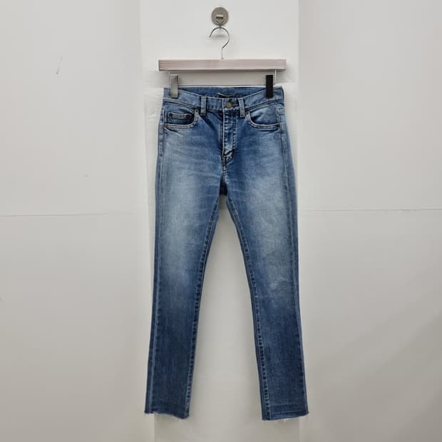 SAINT LAURENT 생로랑