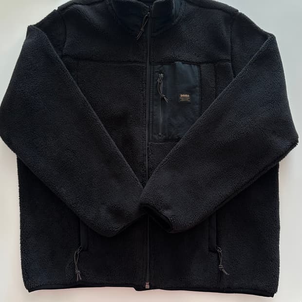 데우스 엑스마키나 후리스 플리스 자켓