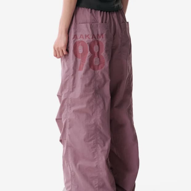 아캄 98 Printed Knee Pin-tuck Nylon Pants