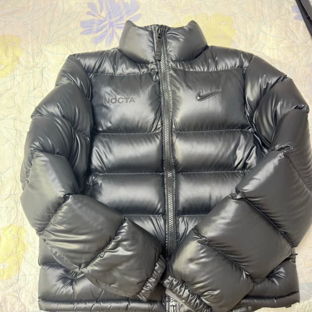 나이키 녹타 패딩 블랙 L사이즈 판매합니다