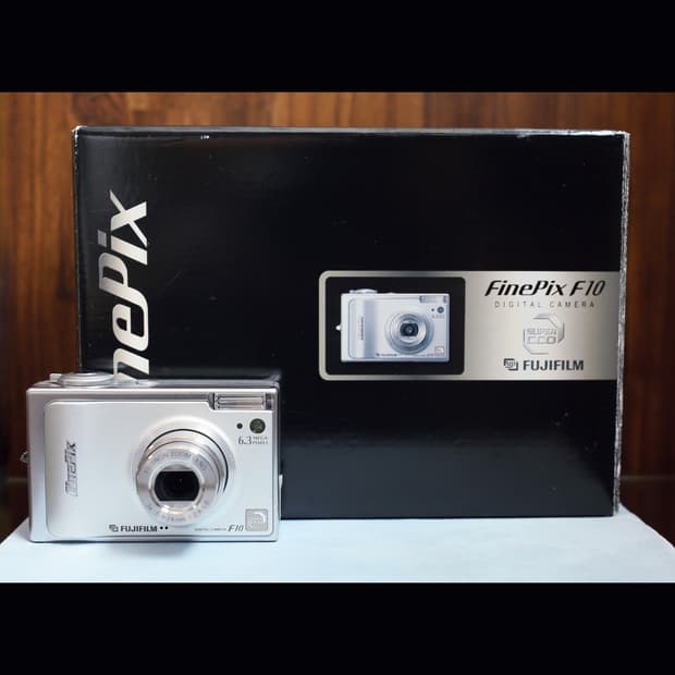 레어 <A급> 후지필름 파인픽스 f10 빈티지 디카 박스세트