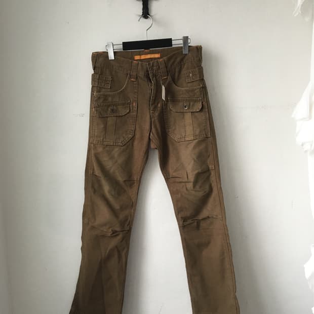 Pocket point pants